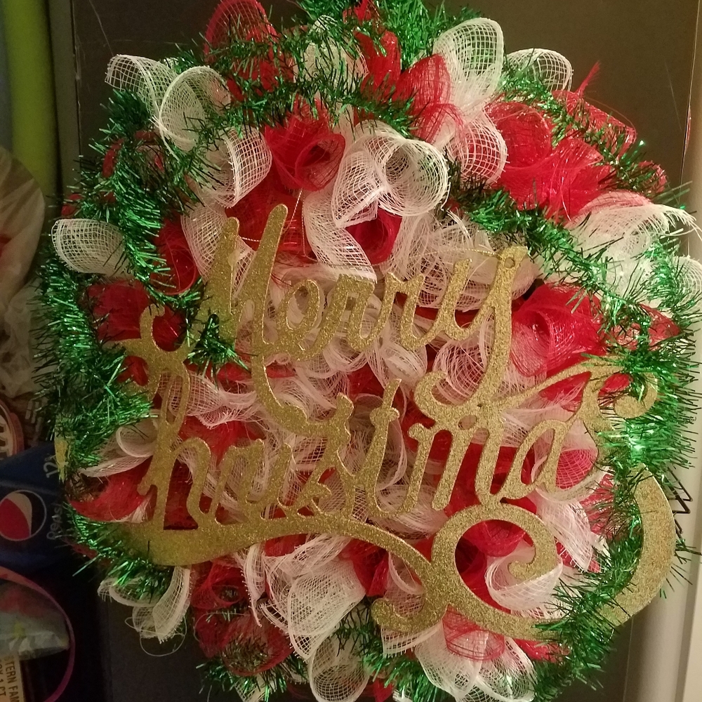 Handmade Merry Christmas wall or door decor wreath I made on a box frame.Pleas - Picture 9 of 9